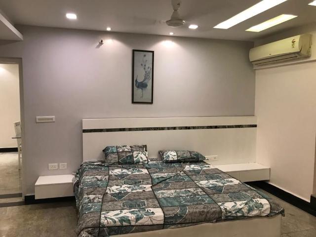 Rental | 3 BHK + Prayer Room 3200 Sq.Ft. Apartment in Meenakshi Trident Towers