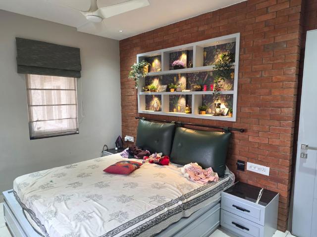 Rental | 3 BHK + Prayer Room 3500 Sq.Ft. Apartment in Lodha Bellezza Sky Villas