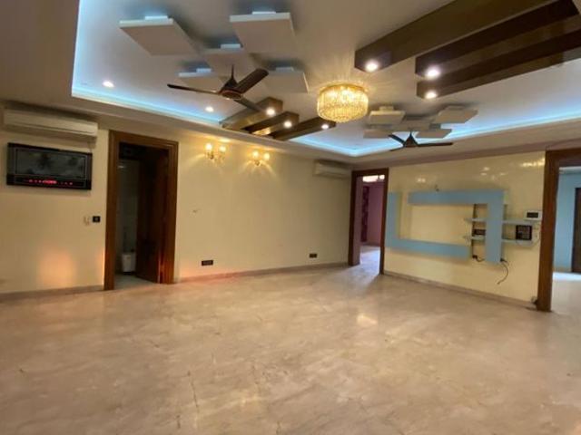 Rental | 3 BHK + Prayer Room 520 Sq.Ft. Apartment in Palam Vihar Residents Association