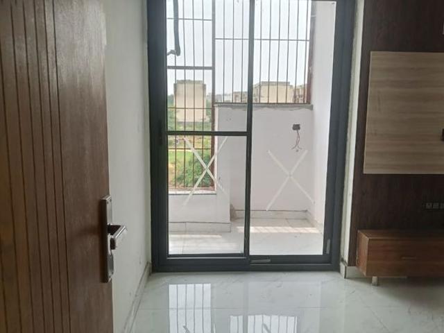 Rental | 3 BHK + Prayer Room 900 Sq.Ft. Apartment in Auric City Homes