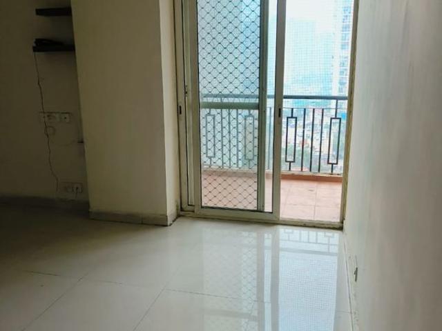 Rental | 3 BHK + Prayer Room,Servant Room,Study Room,Basement 1865 Sq.Ft. Apartment in Maxblis White House