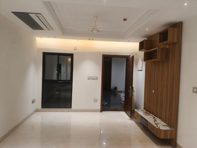 Rental | 3 BHK + Prayer Room,Servant Room,Study Room,Basement,Store Room 2876 Sq.Ft. Apartment in Aparna One
