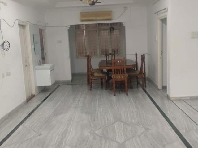 Rental | 3 BHK + Prayer Room,Servant Room,Study Room,Extra Room,Basement,Store Room 2500 Sq.Ft. Apartment in Jubilee Residency
