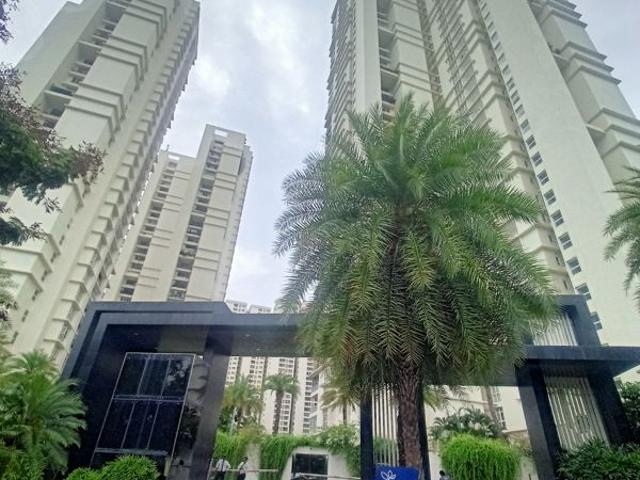 Rental | 3 BHK + Prayer Room,Servant Room,Study Room,Extra Room,Basement,Store Room 3500 Sq.Ft. Apartment in Lodha Bellezza Sky Villas