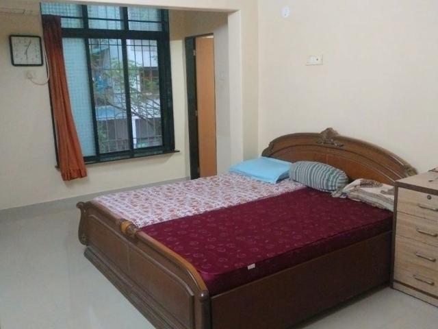 Rental | 3 BHK + Prayer Room,Servant Room,Study Room,Extra Room,Store Room 1500 Sq.Ft. Apartment in Sabari Sangam