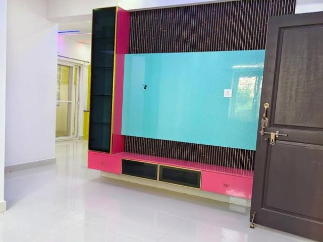 Rental | 3 BHK + Prayer Room,Servant Room,Study Room,Extra Room,Store Room 2000 Sq.Ft. Apartment in Golden Tulip Kondapur