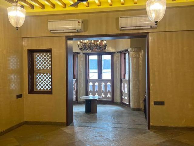 Rental | 3 BHK + Prayer Room,Servant Room,Study Room,Store Room 2345 Sq.Ft. Apartment in Connaught Mansion