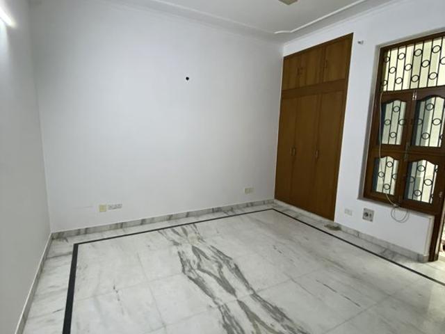 Rental | 3 BHK + Prayer Room,Servant Room 2500 Sq.Ft. Independent House in Sector 30