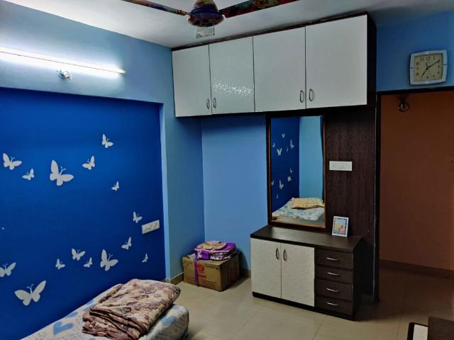 Rental | 3 BHK + Prayer Room,Study Room 1400 Sq.Ft. Apartment in Supreme Palms 2