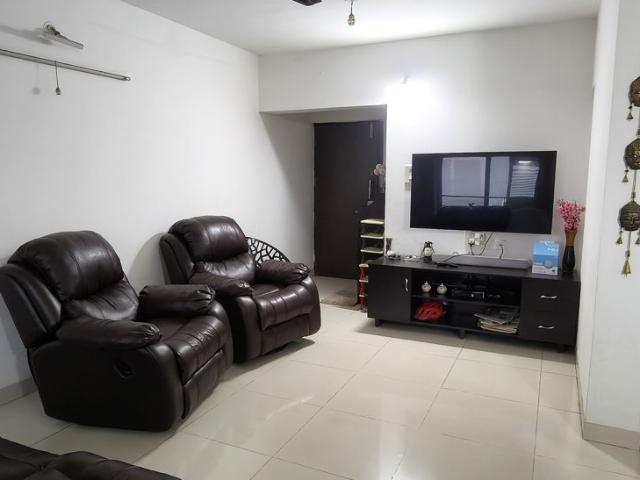 Rental | 3 BHK + Prayer Room,Study Room 1450 Sq.Ft. Apartment in Bhandari 43 Privet Drive