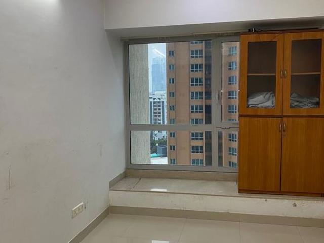 Rental | 3 BHK + Prayer Room,Store Room 1100 Sq.Ft. Apartment in Bandra West