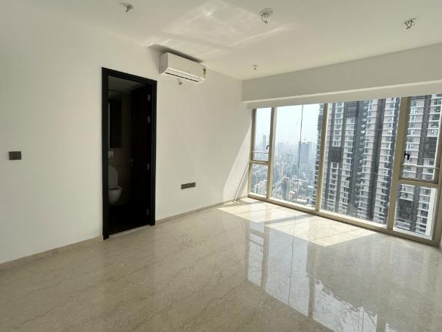 Rental | 3 BHK + Prayer Room,Store Room 1314 Sq.Ft. Apartment in Lodha Trump Tower