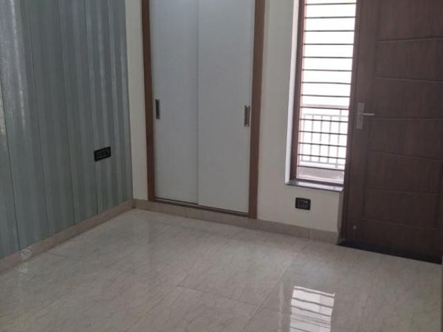 Rental | 3 BHK + Prayer Room,Store Room 1840 Sq.Ft. Apartment in Parv R P Society