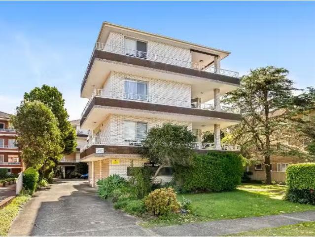 Rental! 3 BR 4/107 Alfred Street, Sans Souci Apartment for ren.