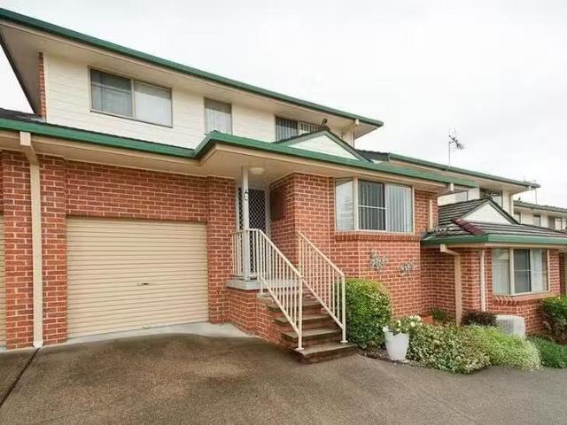 Just in! 3 BR 4/22 Flett Street, Taree, NSW 2430