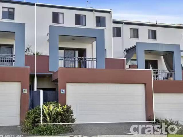 Nice 3 BR 4/23 Peppertree Circuit, Robina, QLD 4226