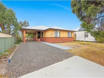 Charming 3 BR 42 Victoria Street, Murrurundi House for rent L.