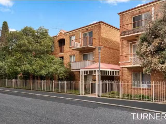 Cozy 3 BR 5/29 St Helena Place, Adelaide Apartment for rent L.