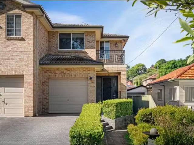 Deal! 3 BR 58a Turrella Street, Turrella House for rent Liste.