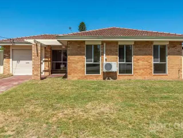 Nice 3 BR 5 Varley Crescent, COOLOONGUP, WA 6168 House for R.
