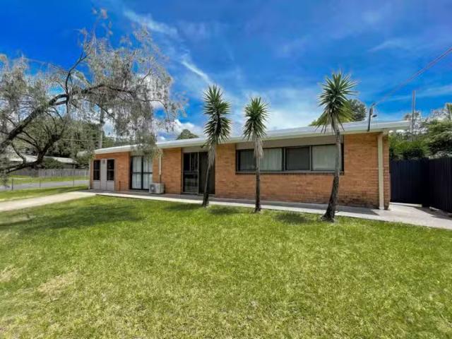 New 3 BR 62 Argyll Street, Coffs Harbour House for rent Liste.