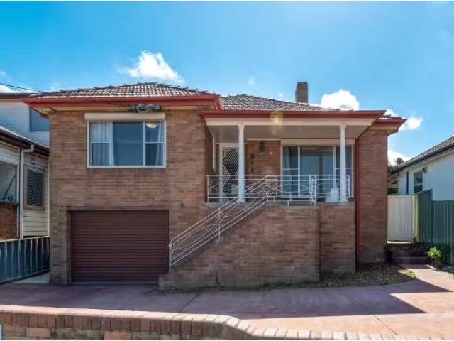 Rental! 3 BR 65 Lambton Rd, WARATAH House for rent Listed by.