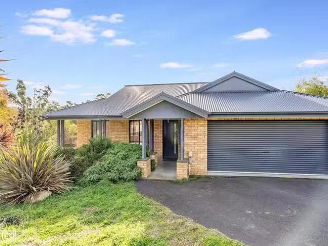 Rental! 3 BR 6 Breeza Court, Kingston, TAS 7050
