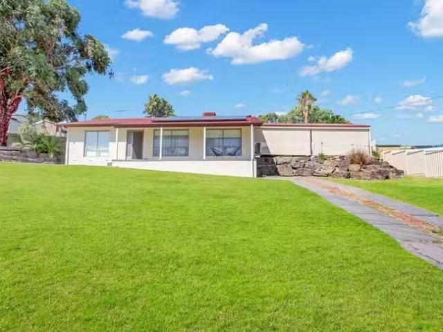 Cozy 3 BR 7 Cedric Avenue, Redwood Park, SA 5097