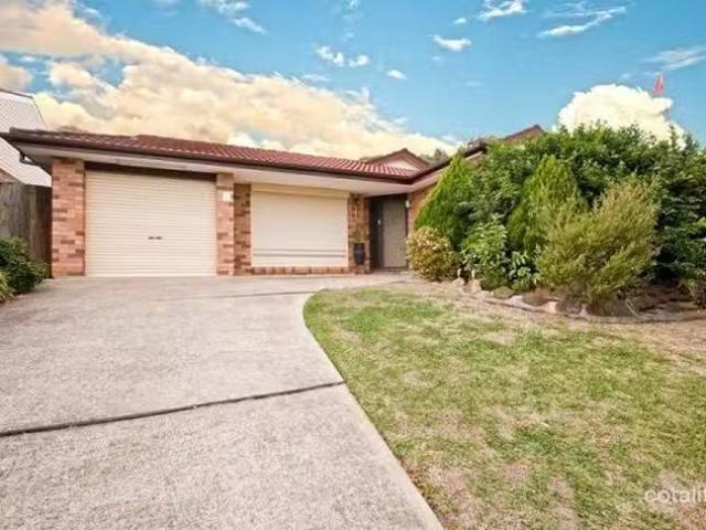 Unique 3 BR 8 Bouchet Crescent, Minchinbury, NSW 2770