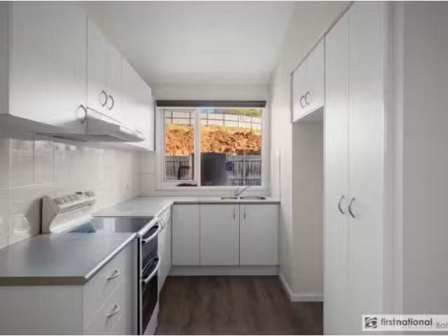 For Rent! 3 BR 8 Ribbon Gum Place, Windradyne House for rent.