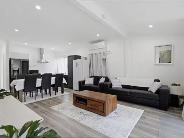 Rental! 3 BR 92 Montgomery St, Argenton House for rent Listed.
