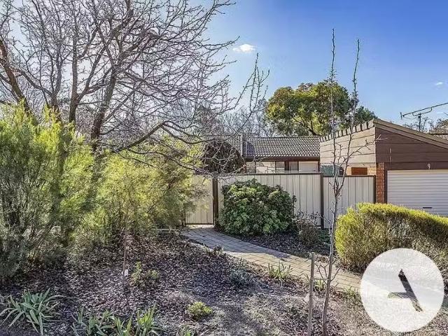 Unique 3 BR 9/59 Pinkerton Circuit, KAMBAH House for rent Lis.