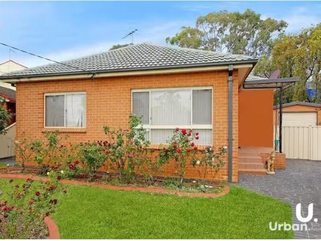 Cheap 3 BR 9 Avon Place, TOONGABBIE House for rent Listed by.