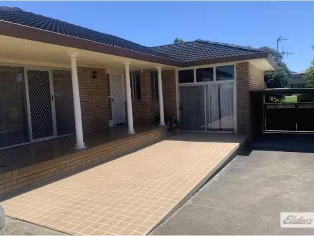 Rental! 3 BR 9 Donald Avenue, Taree House for rent Listed by.