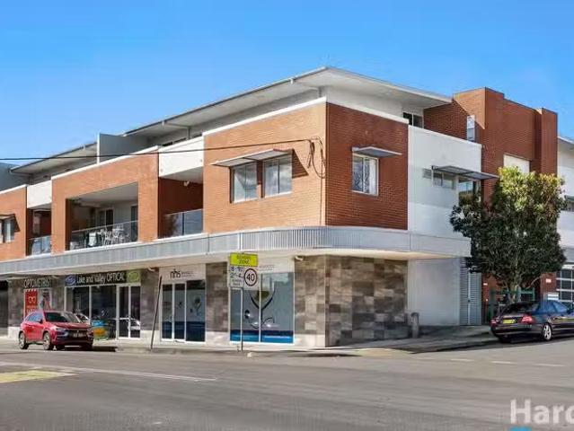 Nice 3 BR 101/27 Fifth Street, Boolaroo, NSW 2284 Unit for R.