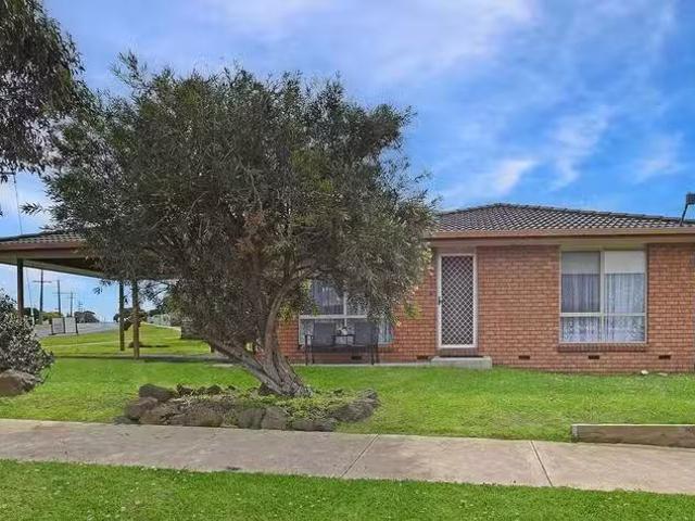 For Rent! 3 BR 101 Wanstead Street, Warrnambool, VIC 3280