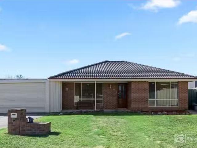 Nice 3 BR 10 Nardoo Court, Thurgoona House for rent Listed by.