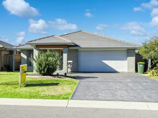 Nice 3 BR 10 Peppermint Street, Aberglasslyn House for rent L.