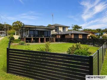 Deal! 3 BR 113 Marine Parade, Nords Wharf House for rent List.