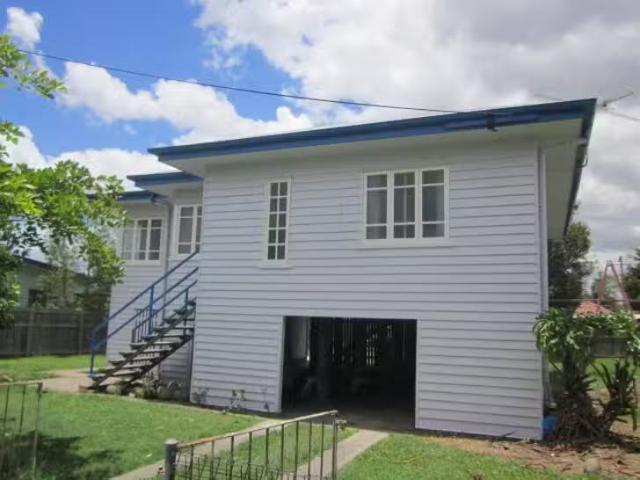 Cheap 3 BR 115 Borden Street, Sherwood, QLD 4075