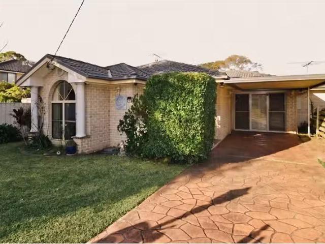 Cheap 3 BR 12 Rance Road, Werrington House for rent Listed by.