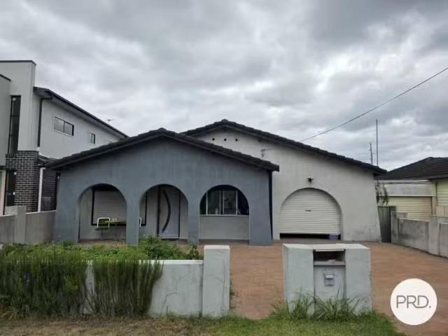 Rental! 3 BR 17 Carinda St, INGLEBURN House for rent Listed b.