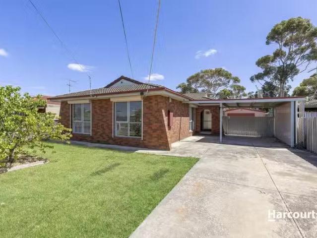 Charming 3 BR 17 Moyston Grove, Corio, VIC 3214 House for Rent