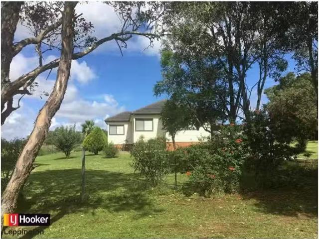 For Rent! 3 BR 142B Byron Road, LEPPINGTON House for rent Lis.