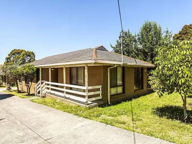 Nice 3 BR 1/453 Mitcham Road, Mitcham, VIC 3132