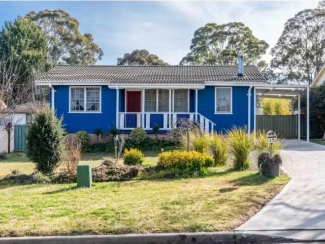 Rental! 3 BR 15 Algona Crescent, ORANGE House for rent Listed.