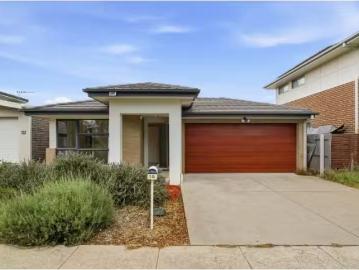 Cozy 3 BR 15 Leslie Dwyer Street, Forde House for rent Listed.