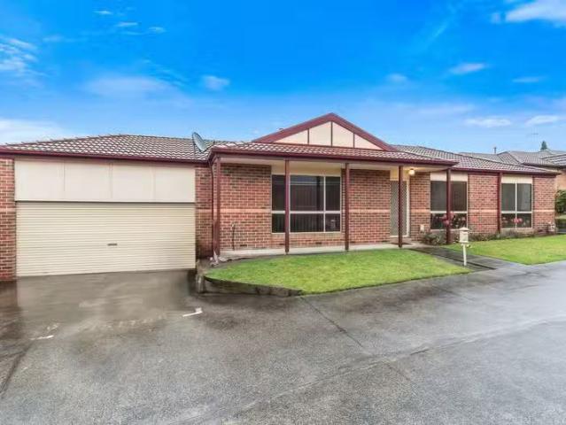 New 3 BR 16/15 21 Potts Road, Langwarrin, VIC 3910 Unit for.
