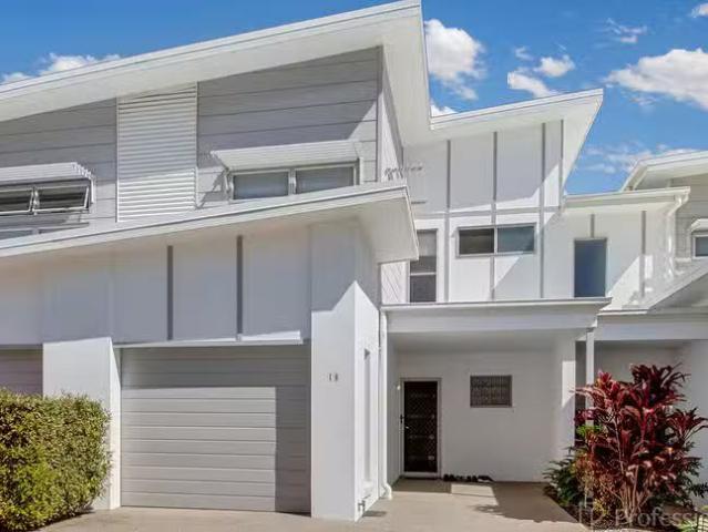 New 3 BR 16/55 Johnson Street, Glen Eden, QLD 4680