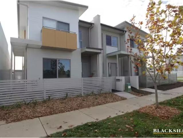 Unique 3 BR 177 Gorman Drive, Googong House for rent Listed b.